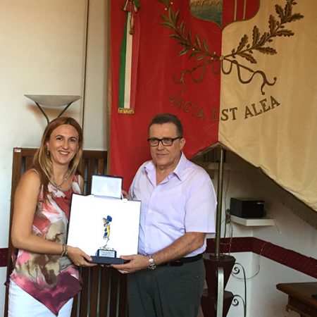 Ristorante PesceAzzurro onora il sindaco di Rimini e la sua comunità
