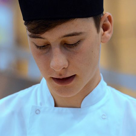 Ristorante PesceAzzurro cerca un cuoco